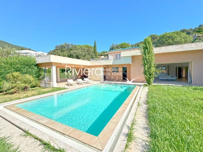 Image No.34-6 Bed House for sale