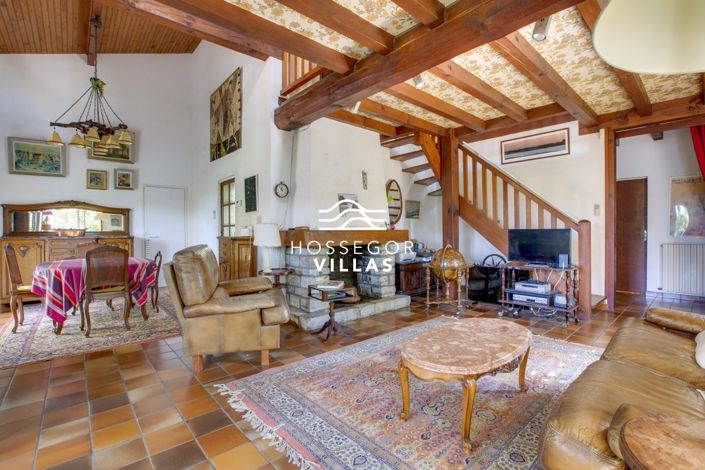 Image No.2-5 Bed House for sale