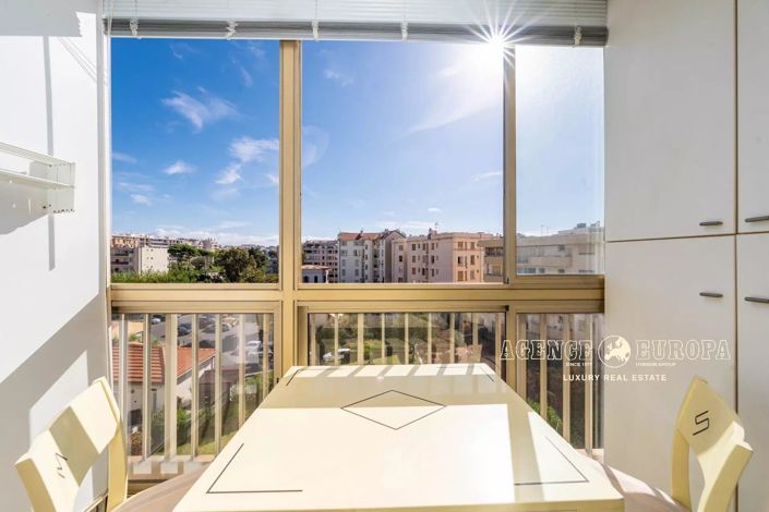 Image No.15-2 Bed Apartment for sale