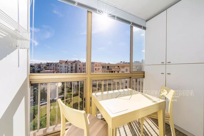 Image No.16-2 Bed Apartment for sale