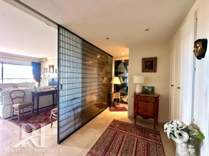 Image No.9-Appartement de 2 chambres à vendre à Cannes