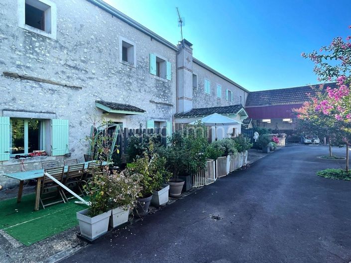 Image No.4-Maison de 13 chambres à vendre à Eymet