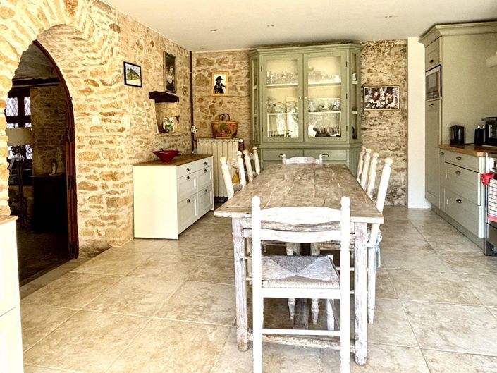 Image No.6-Propriété de 8 chambres à vendre à Montignac