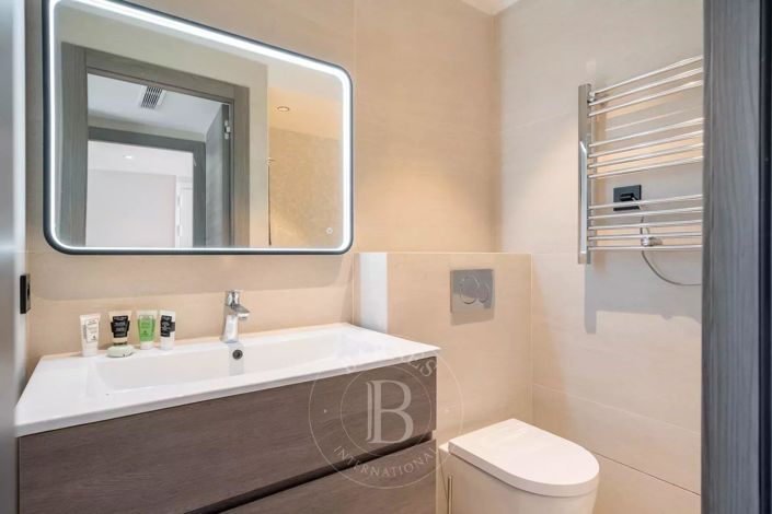 Image No.5-Appartement de 2 chambres à vendre à Cannes