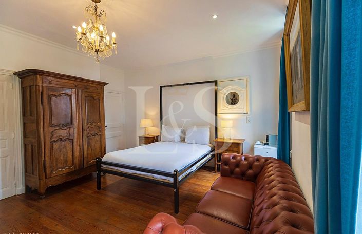 Image No.5-Propriété de 9 chambres à vendre à Nyons