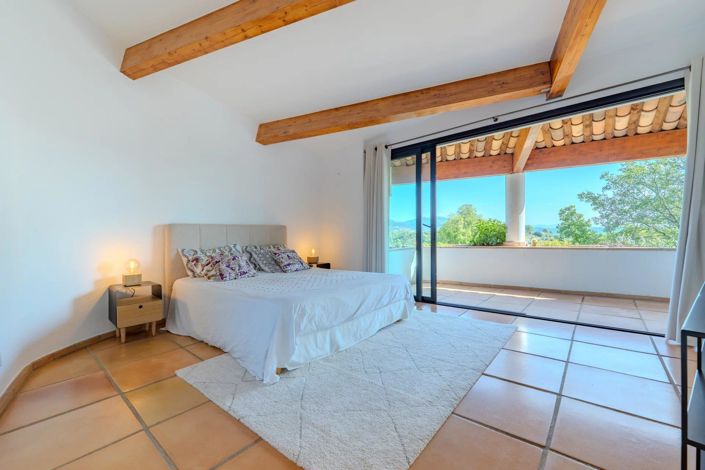 Image No.13-Maison de 5 chambres à vendre à Peymeinade