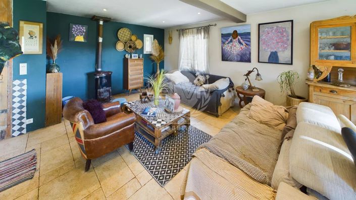 Image No.3-4 Bed House for sale