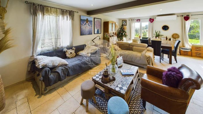 Image No.4-4 Bed House for sale