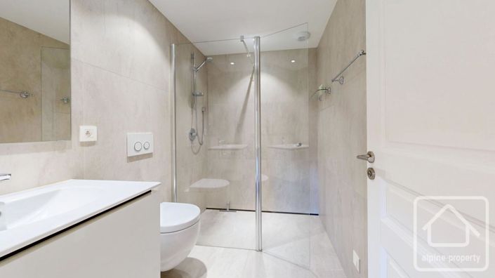 Image No.45-Propriété de 5 chambres à vendre à Chatel