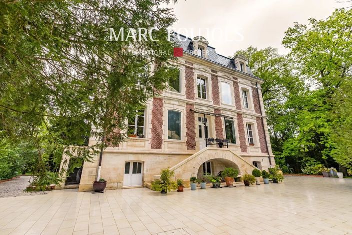 Image No.18-8 Bed House for sale