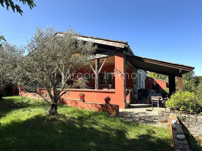 Image No.2-3 Bed House for sale