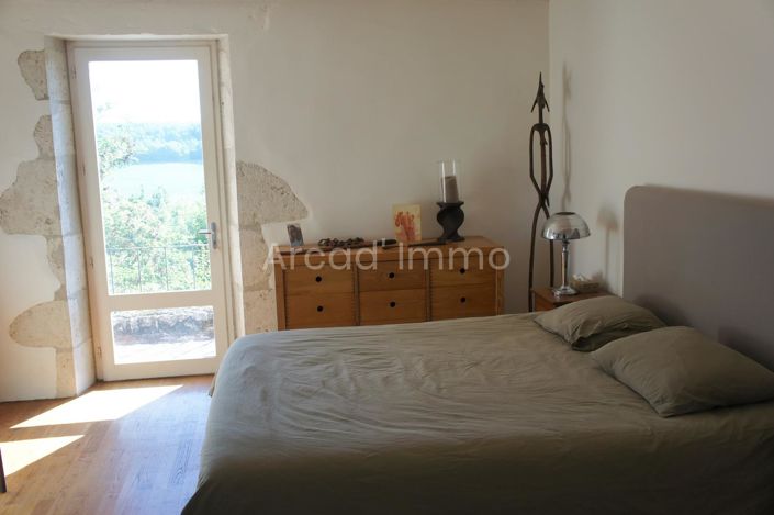 Image No.6-3 Bed House for sale