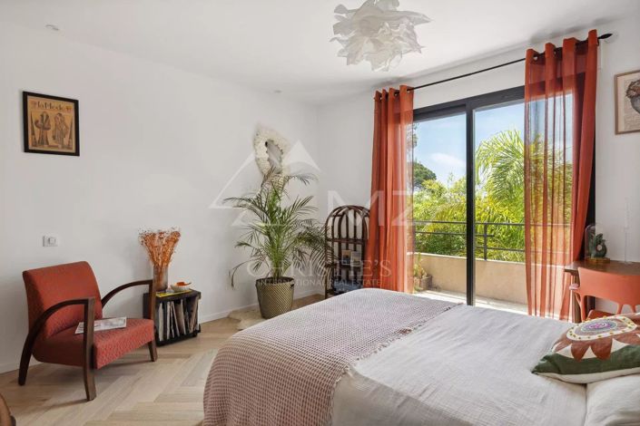 Image No.7-Maison de 5 chambres à vendre à Saint-Raphael