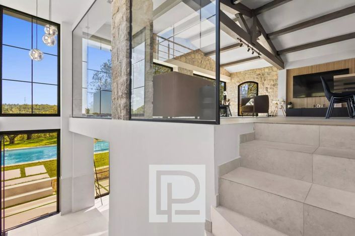 Image No.25-Maison de 5 chambres à vendre à Valbonne