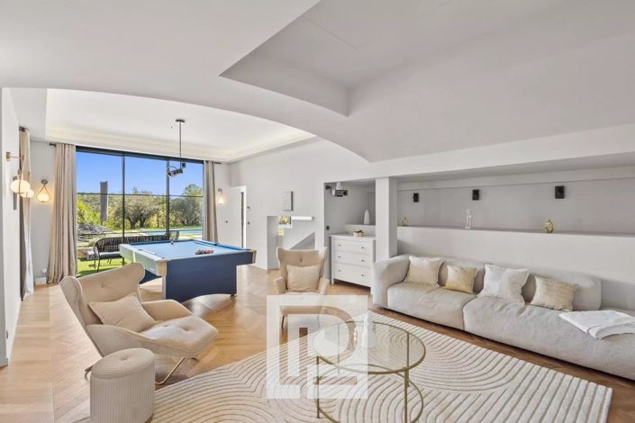 Image No.29-Maison de 5 chambres à vendre à Valbonne