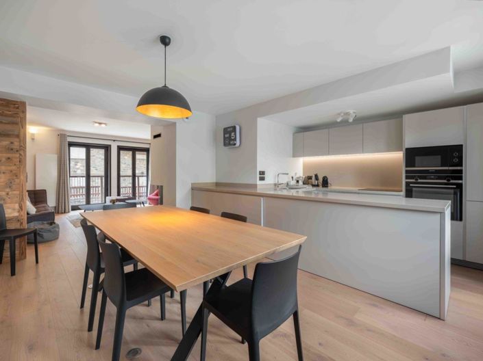 Image No.5-Appartement de 4 chambres à vendre à Courchevel