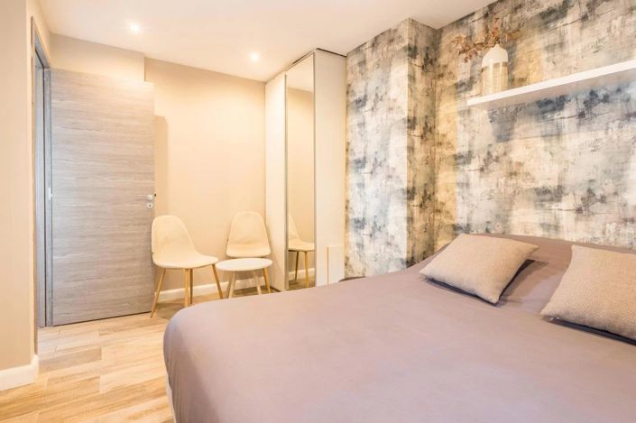 Image No.18-5 Bed House for sale