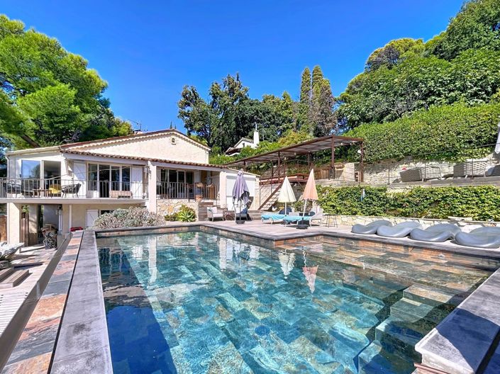 Image No.2-5 Bed House for sale