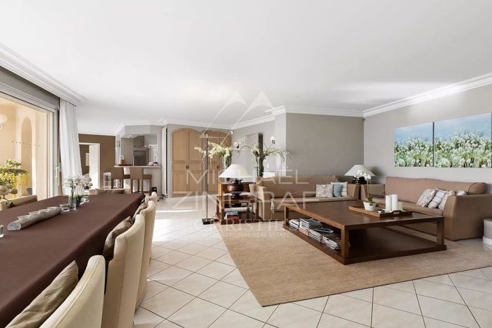 Image No.5-Maison de 5 chambres à vendre à Mandelieu-la-Napoule