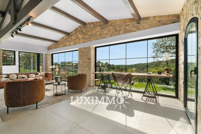 Image No.5-5 Bed House for sale