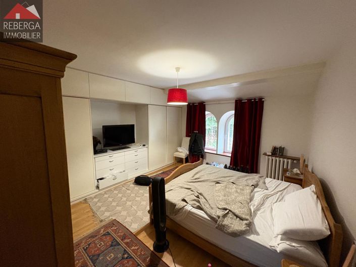 Image No.21-5 Bed House for sale