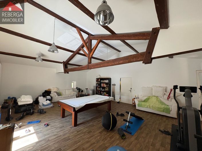 Image No.32-5 Bed House for sale