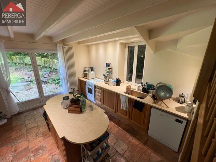 Image No.44-5 Bed House for sale