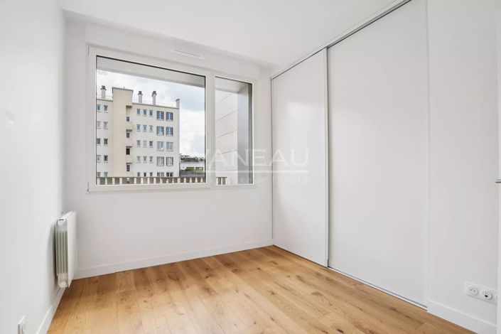 Image No.12-Appartement de 3 chambres à vendre à Issy-les-Moulineaux