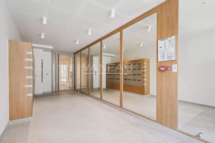 Image No.20-Appartement de 3 chambres à vendre à Issy-les-Moulineaux