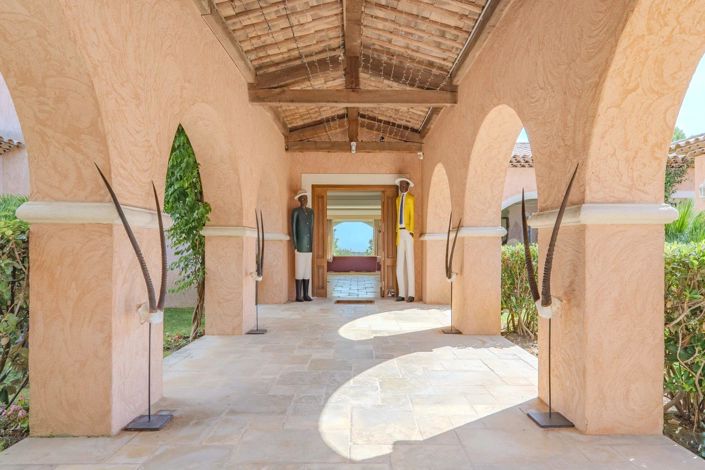 Image No.5-7 Bed House for sale