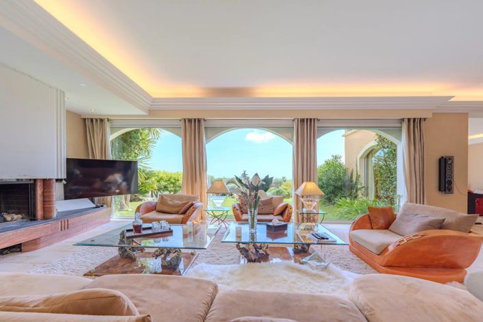 Image No.6-7 Bed House for sale