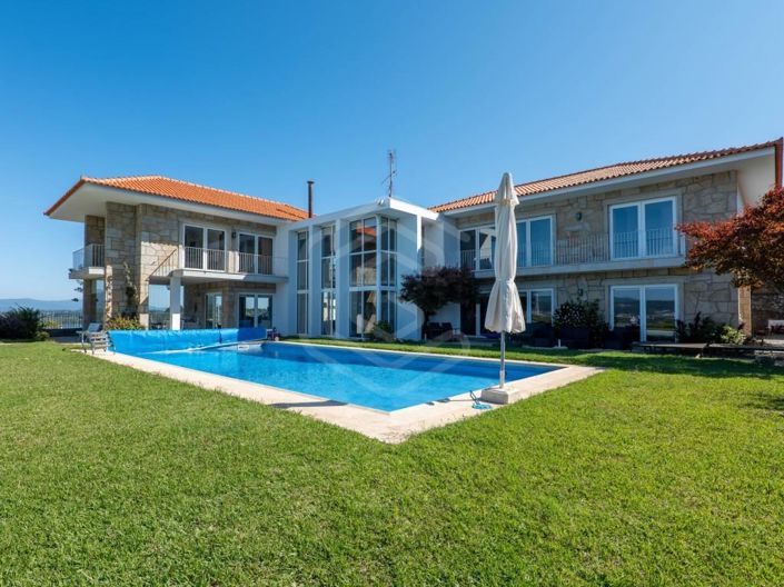 Image No.2-Maison de 7 chambres à vendre à Vila Nova de Cerveira