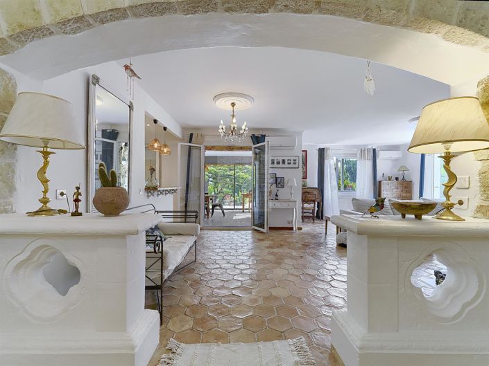 Image No.6-3 Bed House for sale