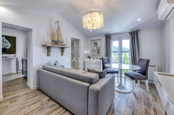 Image No.22-6 Bed House for sale