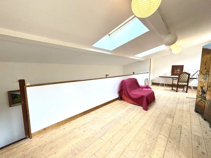 Image No.12-4 Bed House for sale