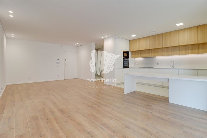 Image No.20-2 Bed Apartment for sale