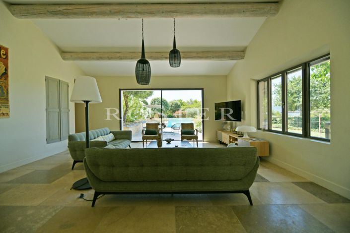 Image No.6-Maison de 4 chambres à vendre à Beaumettes