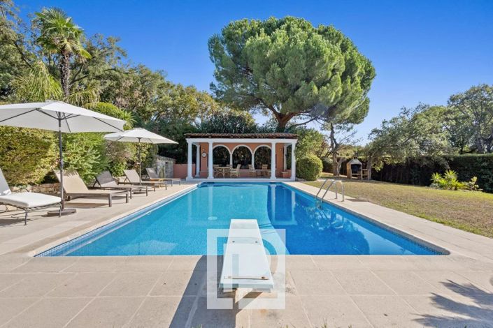 Image No.7-6 Bed House for sale