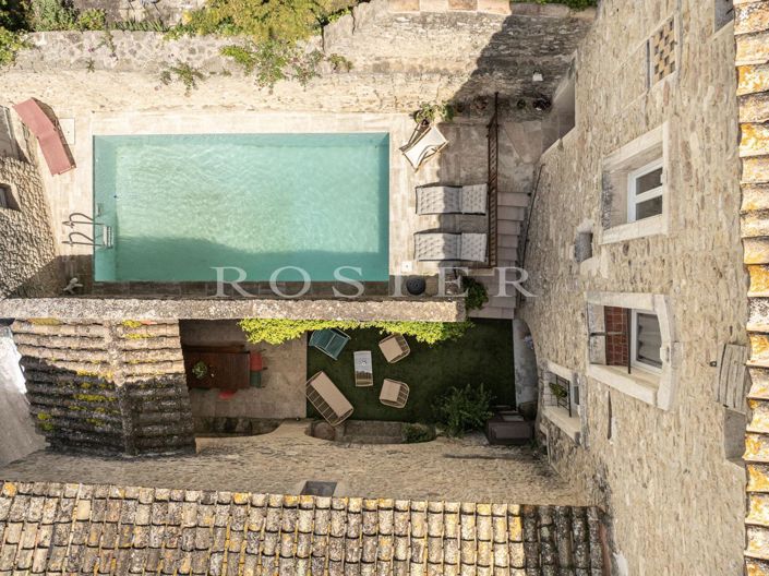 Image No.2-Maison de 7 chambres à vendre à Lagnes