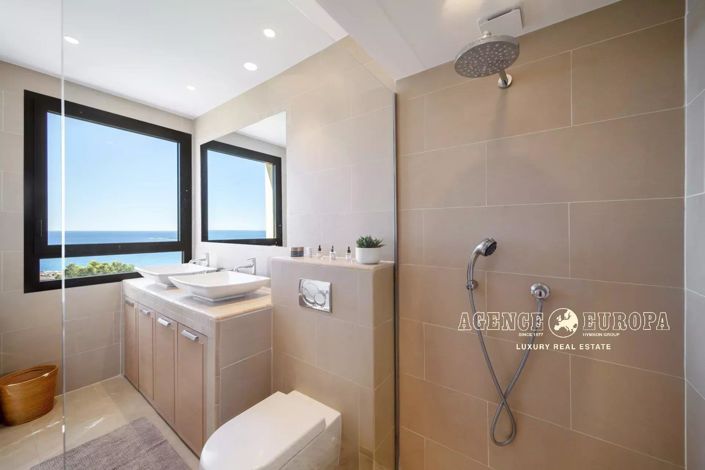 Image No.7-3 Bed Apartment for sale