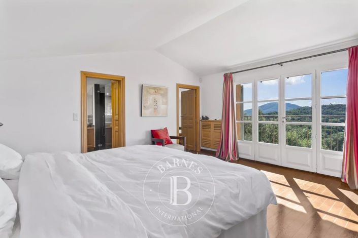 Image No.10-Maison de 6 chambres à vendre à Le Plan-de-la-Tour