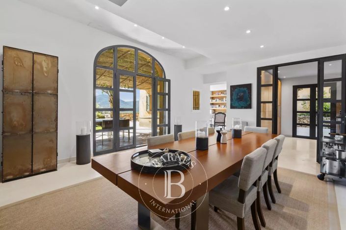 Image No.8-Maison de 6 chambres à vendre à Le Plan-de-la-Tour