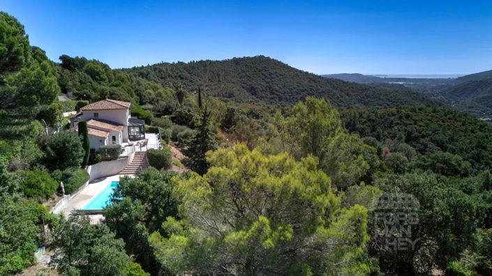 Image No.3-4 Bed House for sale