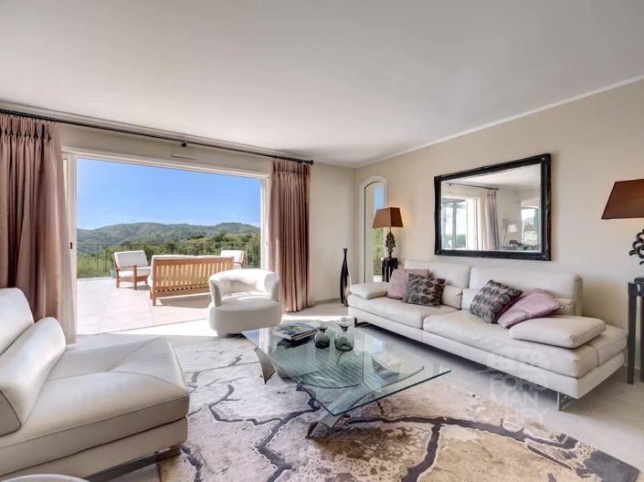 Image No.5-4 Bed House for sale