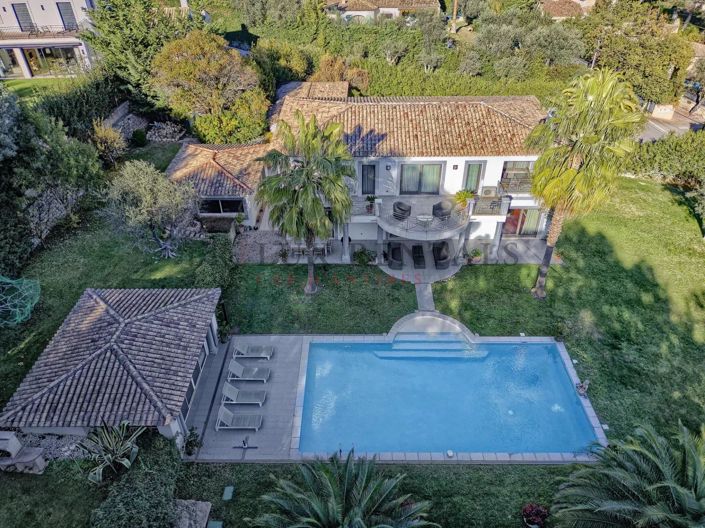 Image No.2-Maison de 4 chambres à vendre à Mougins