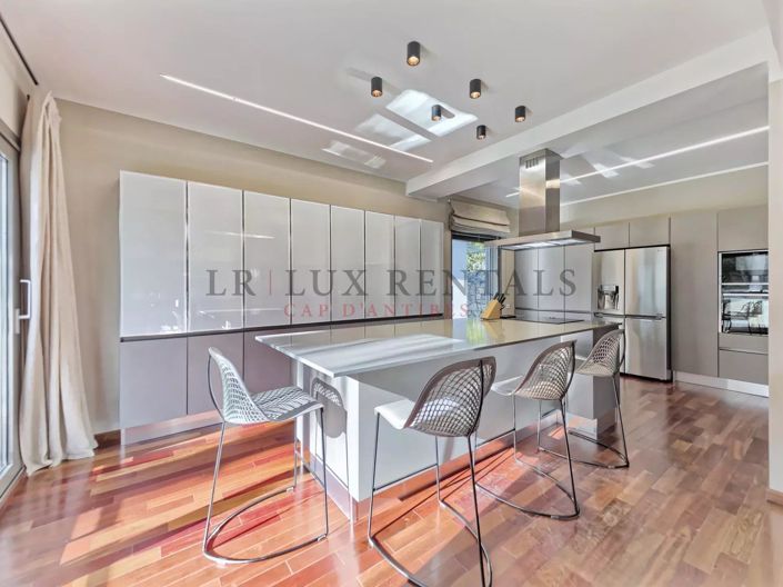 Image No.8-Maison de 4 chambres à vendre à Mougins