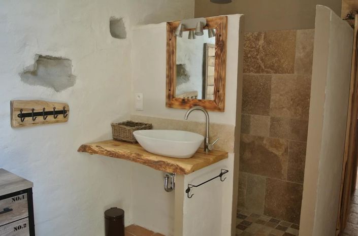 Image No.35-Maison de 11 chambres à vendre à Lézan