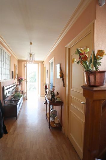 Image No.9-3 Bed House for sale