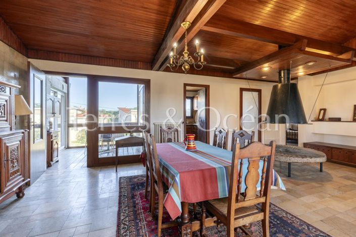 Image No.2-3 Bed House for sale