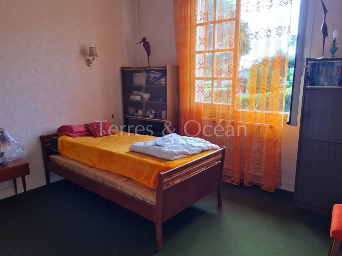 Image No.10-4 Bed House for sale